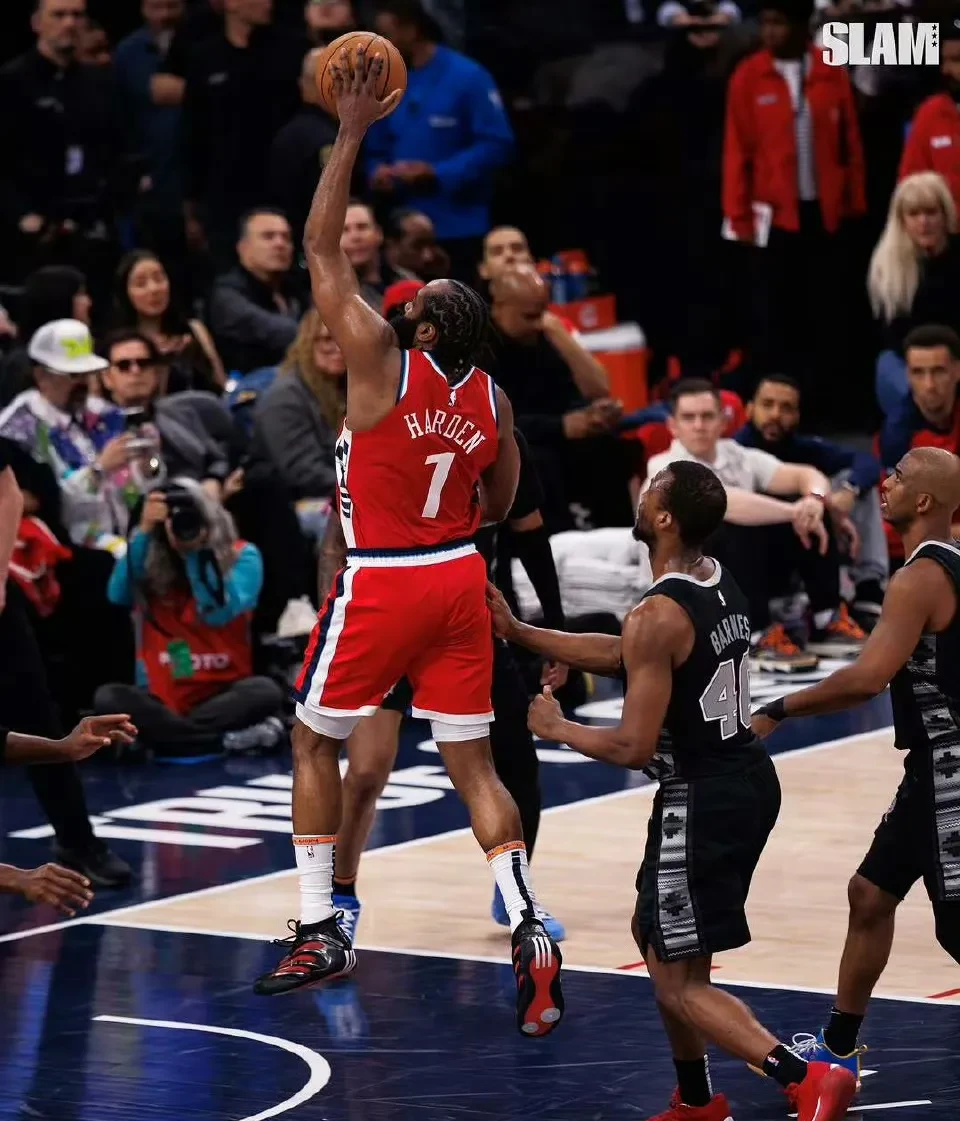 bbsports app-包含欧冠赛程吃紧，洛杉矶快船集结日战术微调，底气十足，细节决定成败的词条-bbsports app